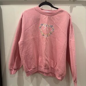 Vintage collared Sweatshirt light pink with Floral Heart Design embroidered used